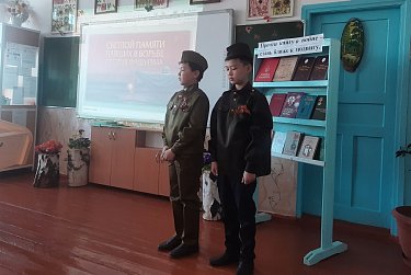 Семьдесят шесть деревьев Аллеи Славы